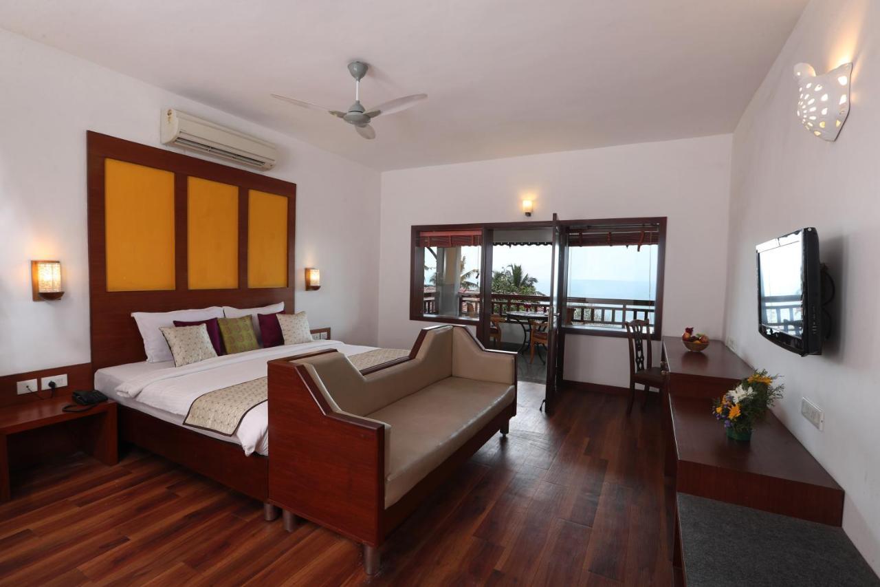 Getaway Beach Resort Kovalam Exterior photo
