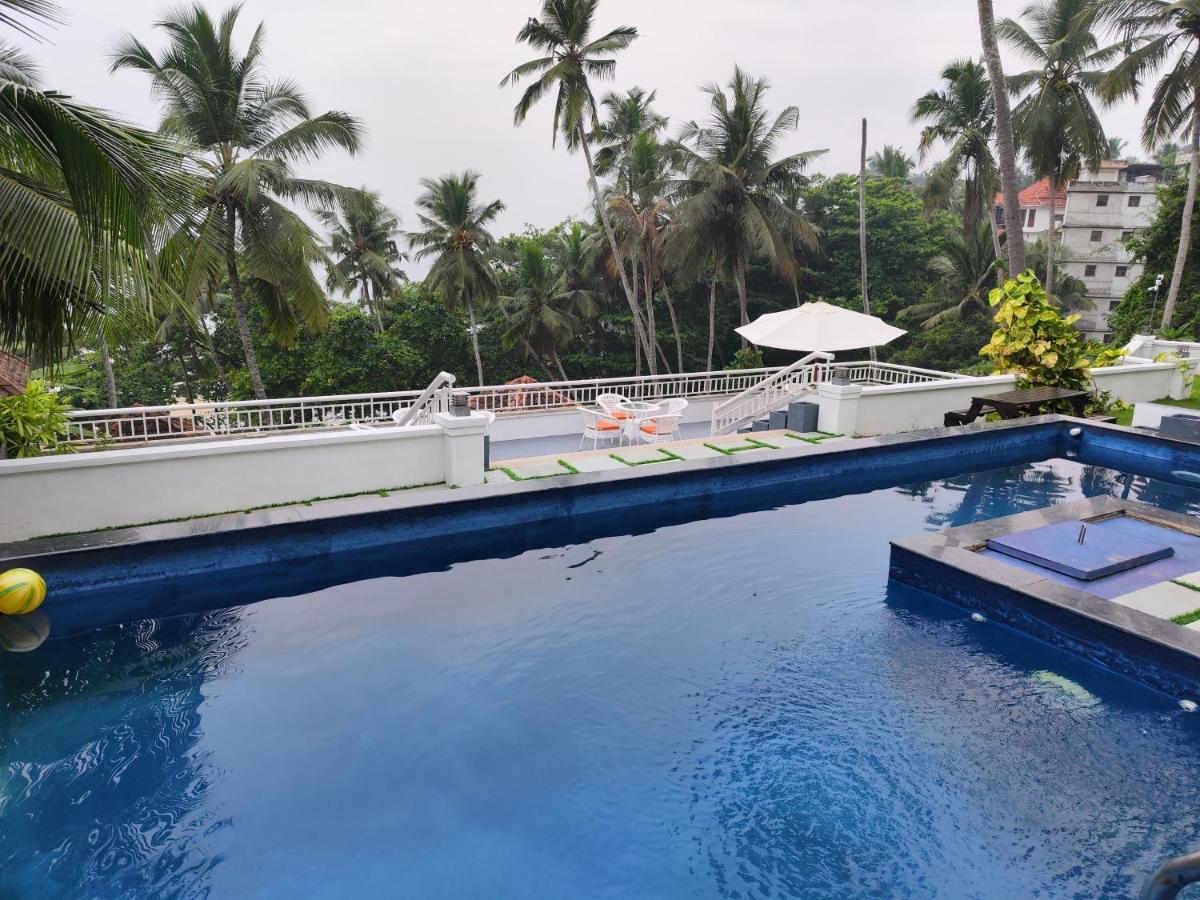 Getaway Beach Resort Kovalam Exterior photo