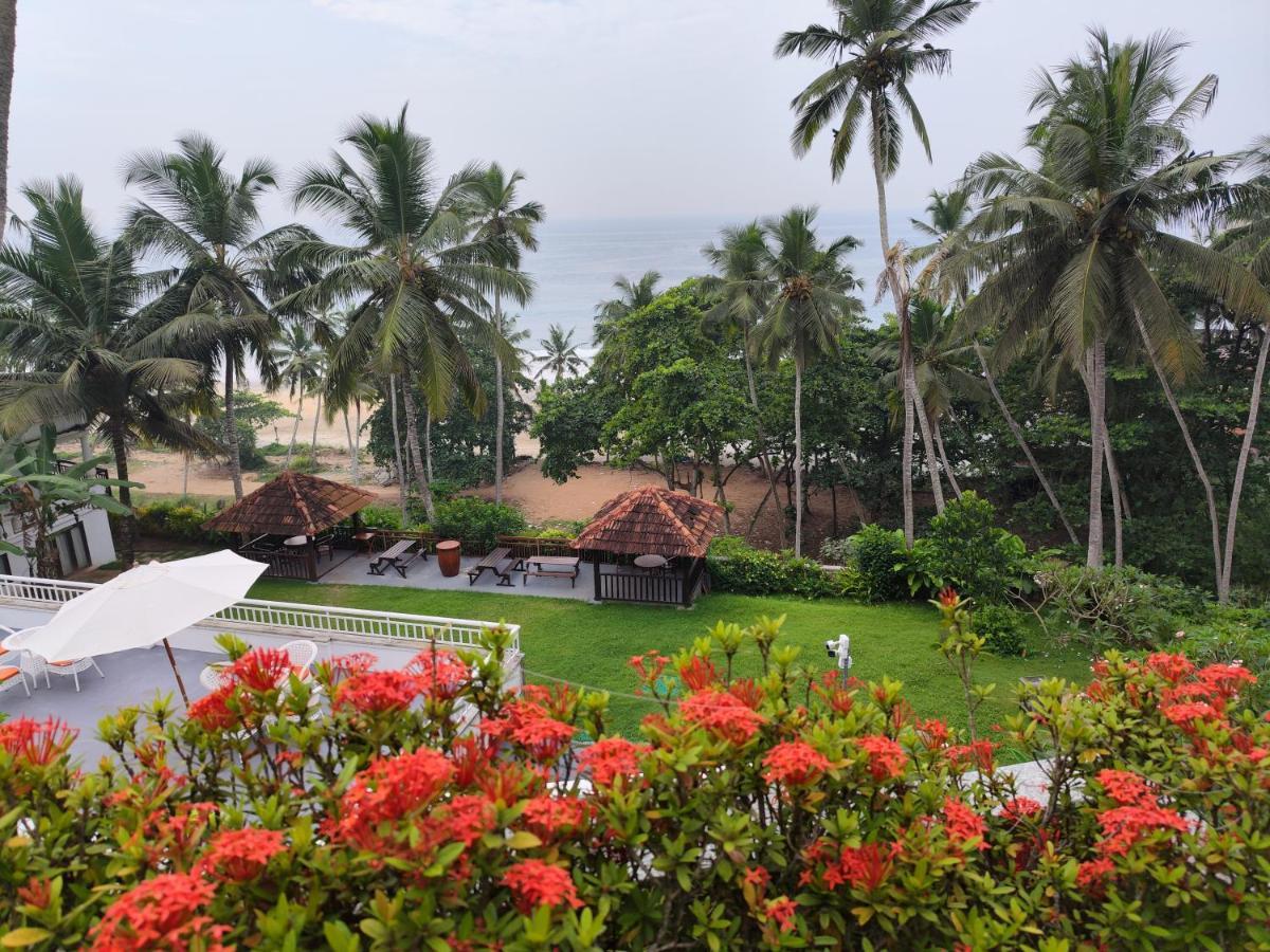Getaway Beach Resort Kovalam Exterior photo
